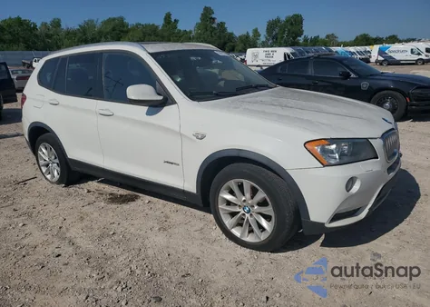 2014 BMW X3 xDrive28I z USA, uszkodzony, nr VIN 5UXWX9C5XE0D15835